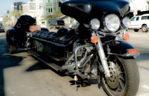Wujud Harley-Davidson Panjang yang Bisa Tampung 9 Penumpang